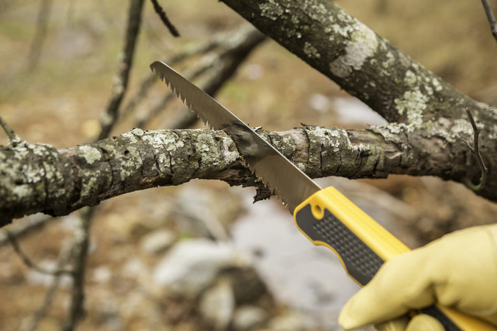 Smith's Folding Limb Saw With Sharpener