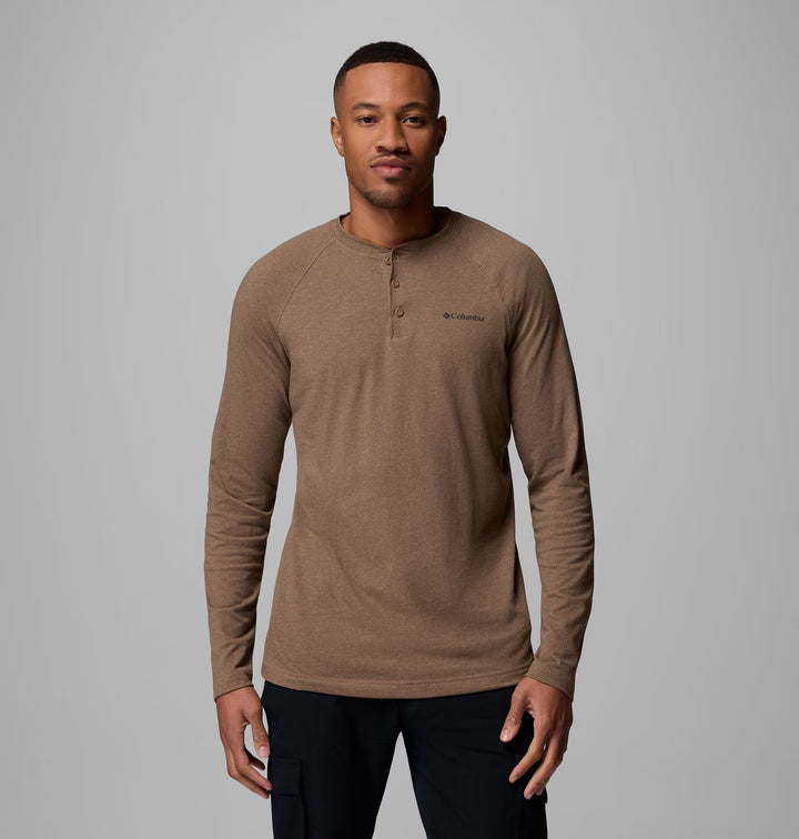 Columbia Men's Thistletown Hills Raglan Henley