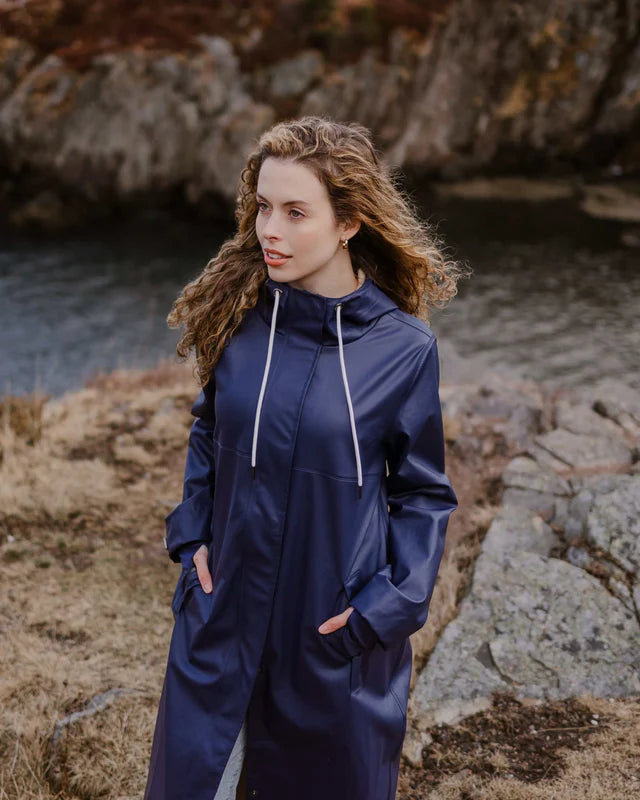 The Mernini Women's Raincoat