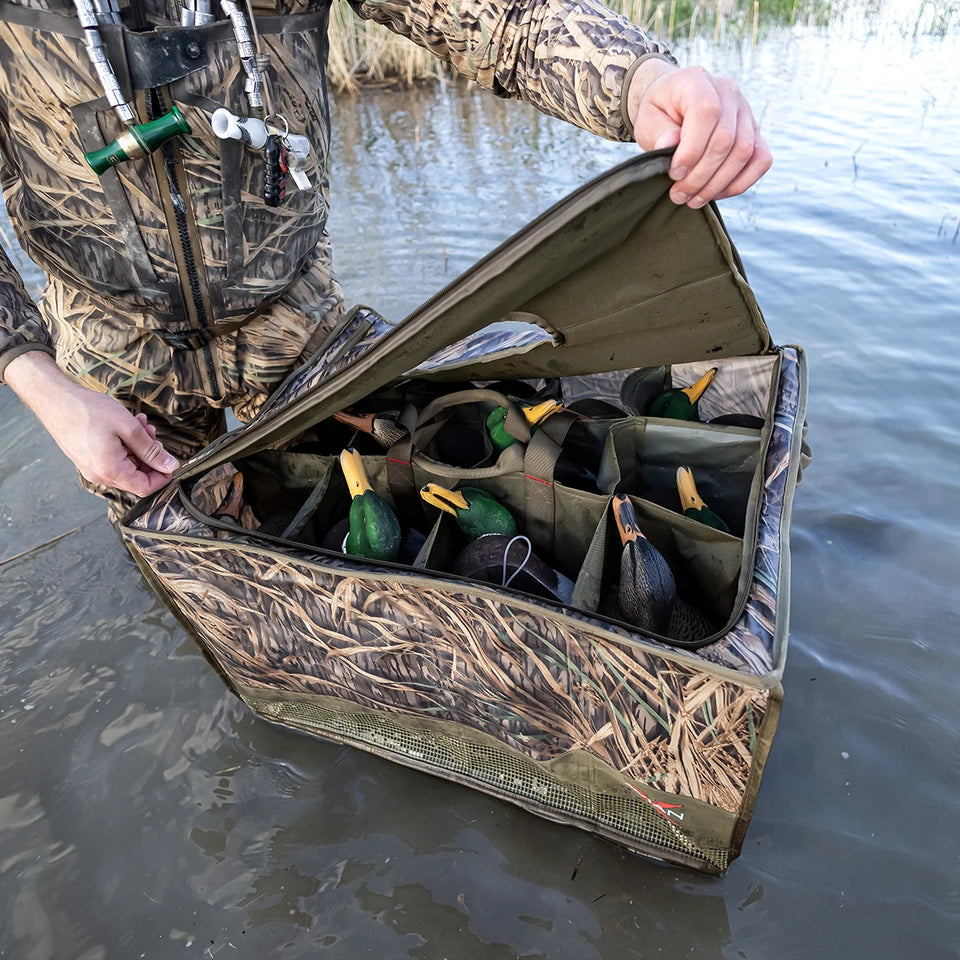 Avian X Floating Slotted Decoy Bag - 12 Slot