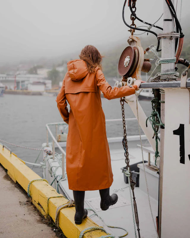The Mernini Women's Raincoat