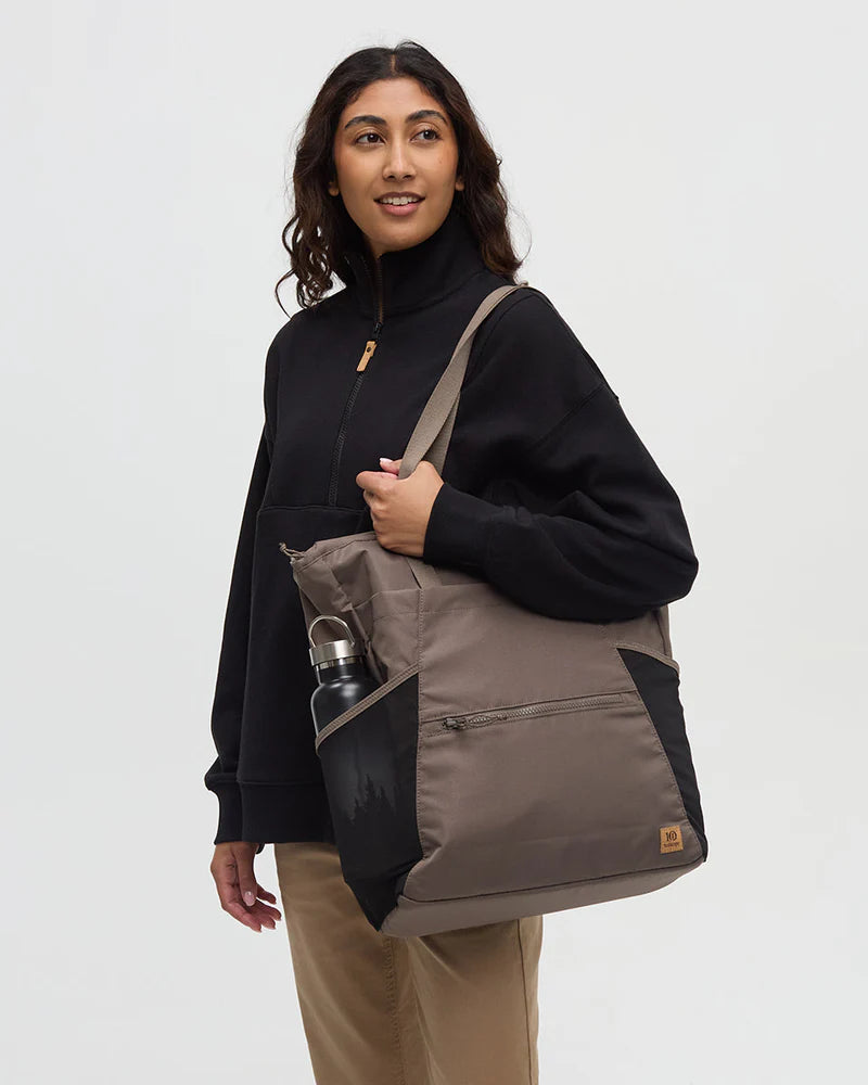 Ten Tree Gibsons Tote Pack