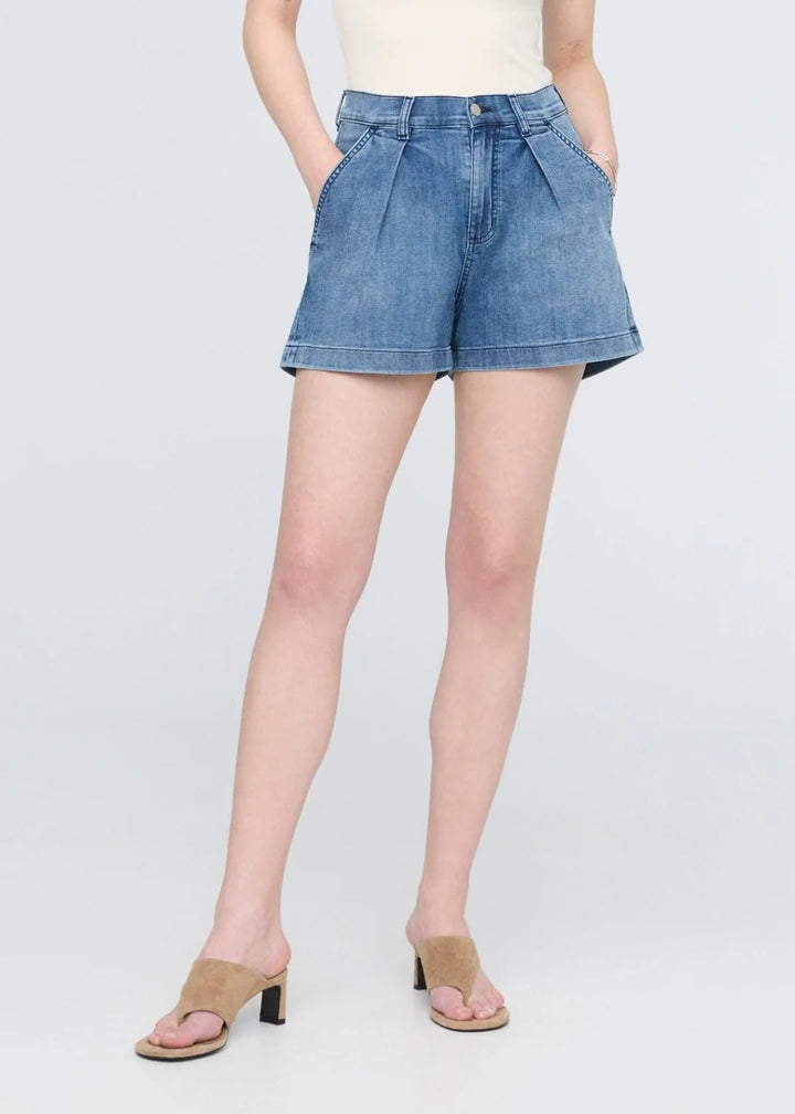 DU/ER Performance Denim Lite Pleated Short