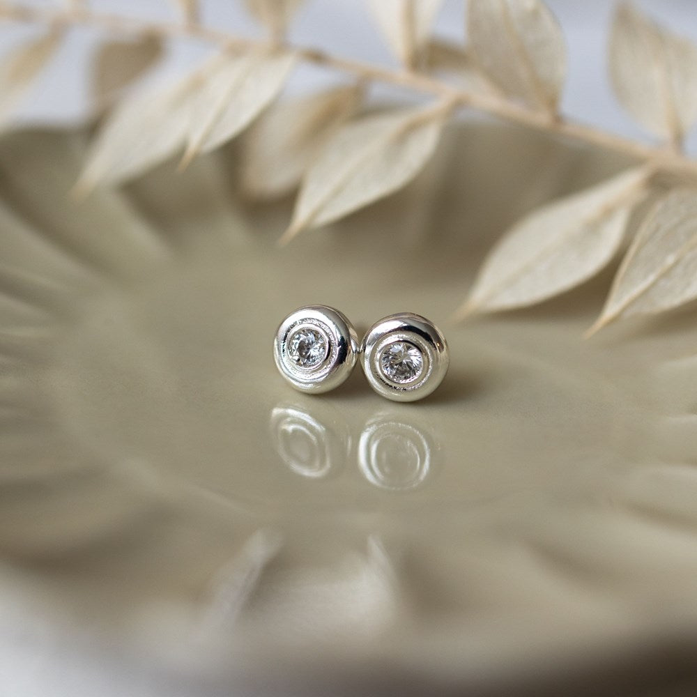 Glee Jewelry Glimmer Disc Studs