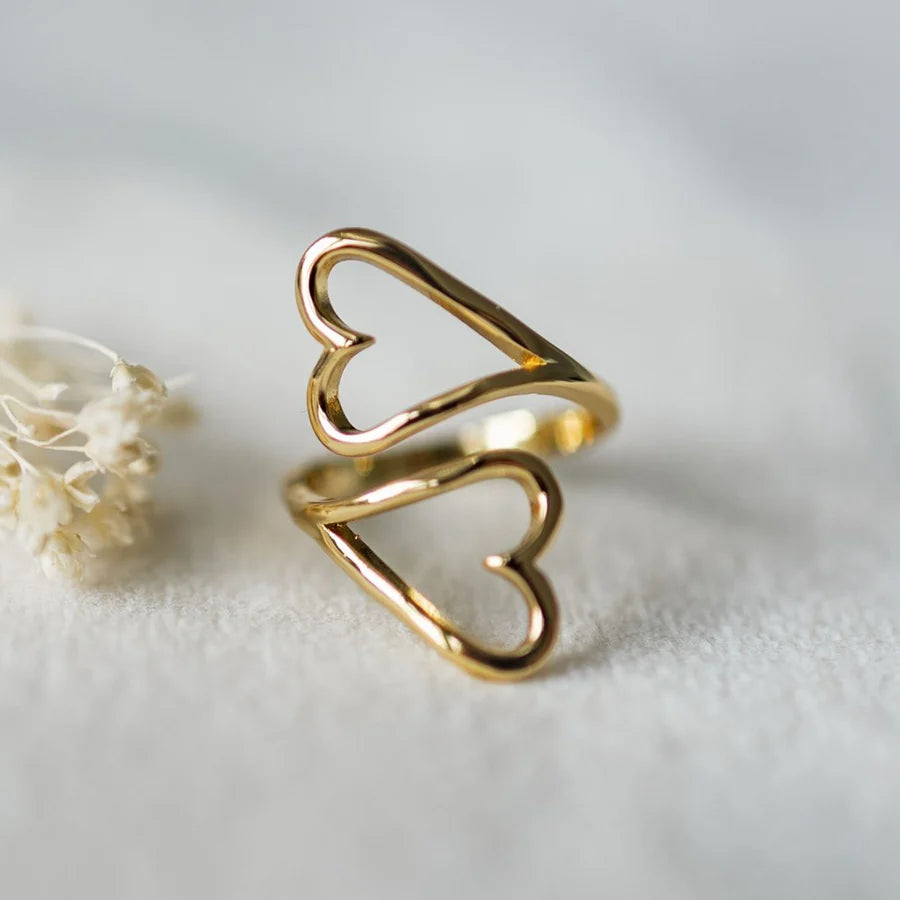 Glee Jewelry Heartbound Ring