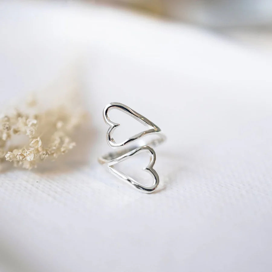 Glee Jewelry Heartbound Ring