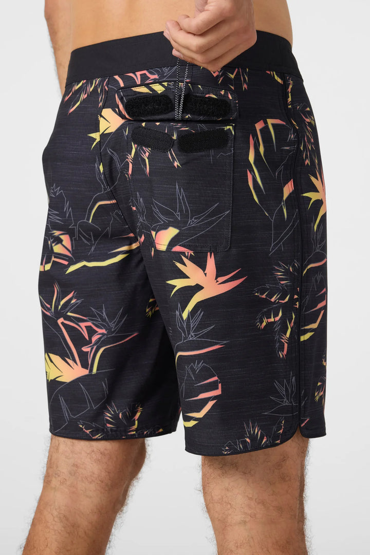 O'Neill Men's Hyperfreak Mysto Scallop 19 Shorts