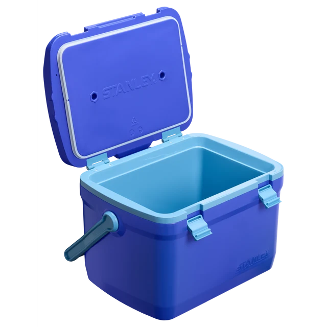 Stanley - The Easy-Carry Outdoor Cooler